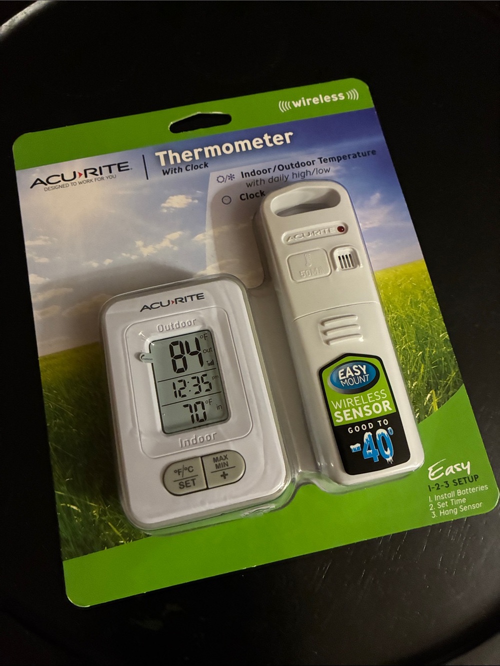 NEW! AcuRite Wireless Indoor/Outdoor Digital Thermometer with Clock